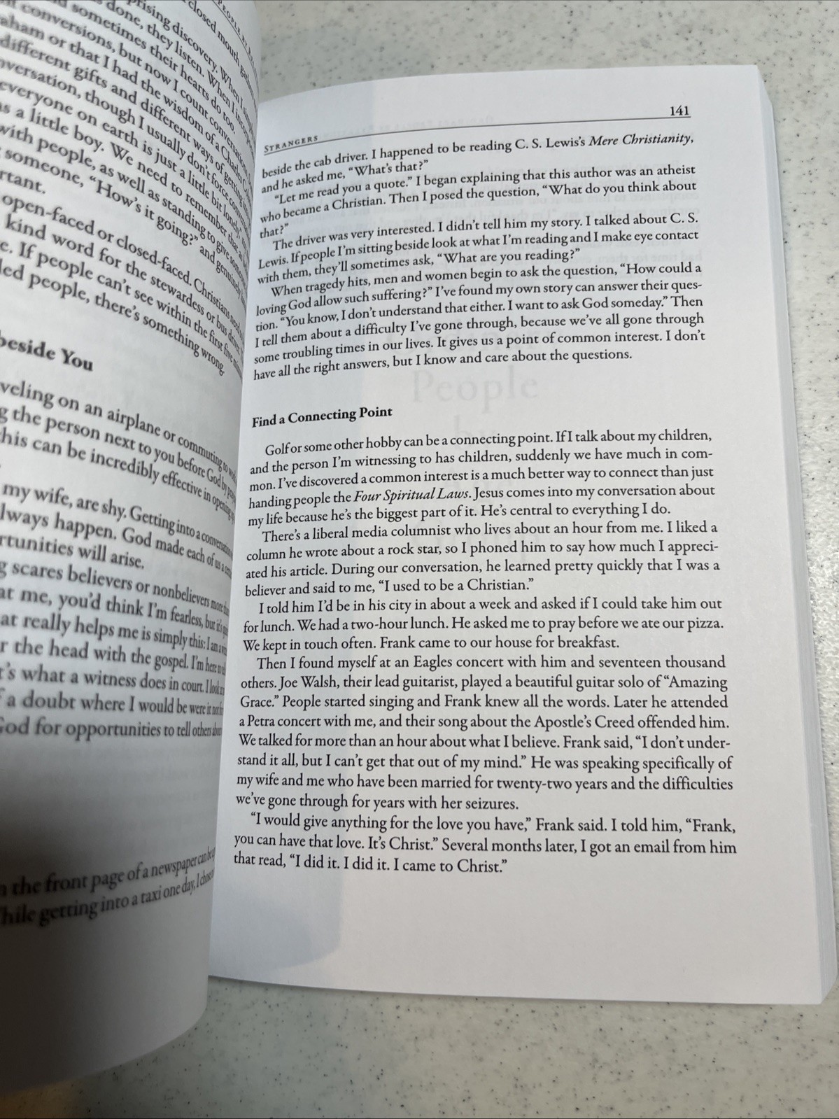 Complete Evangelism Guidebook : Expert Advice on Reaching Others for Christ