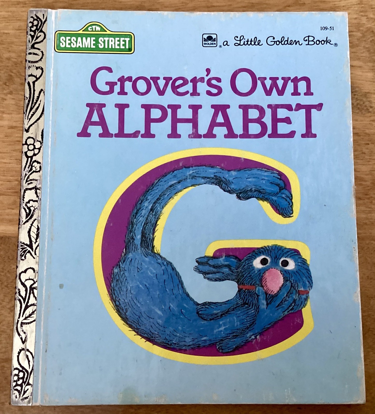 A Little Golden Book, Grover’s Own Alphabet-Sesame Street, Sal Murdocca, 1991