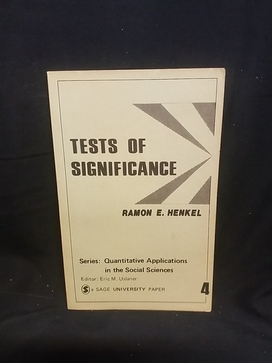 Series: Quantitative Apps in Social Sciences #4, 1976 Tests of Significance