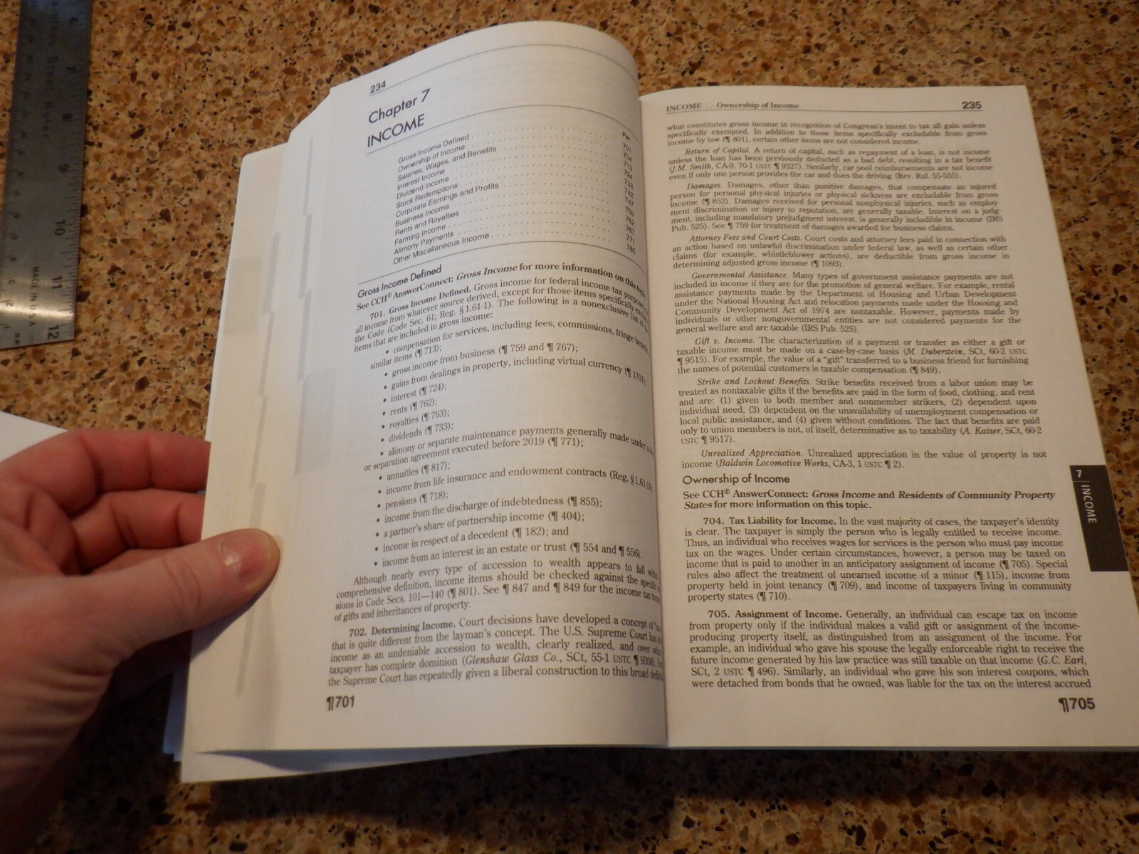 2024 Wolters Kluwer US Master Tax Guide SUPER CONDITION – use w/ 2023 Returns