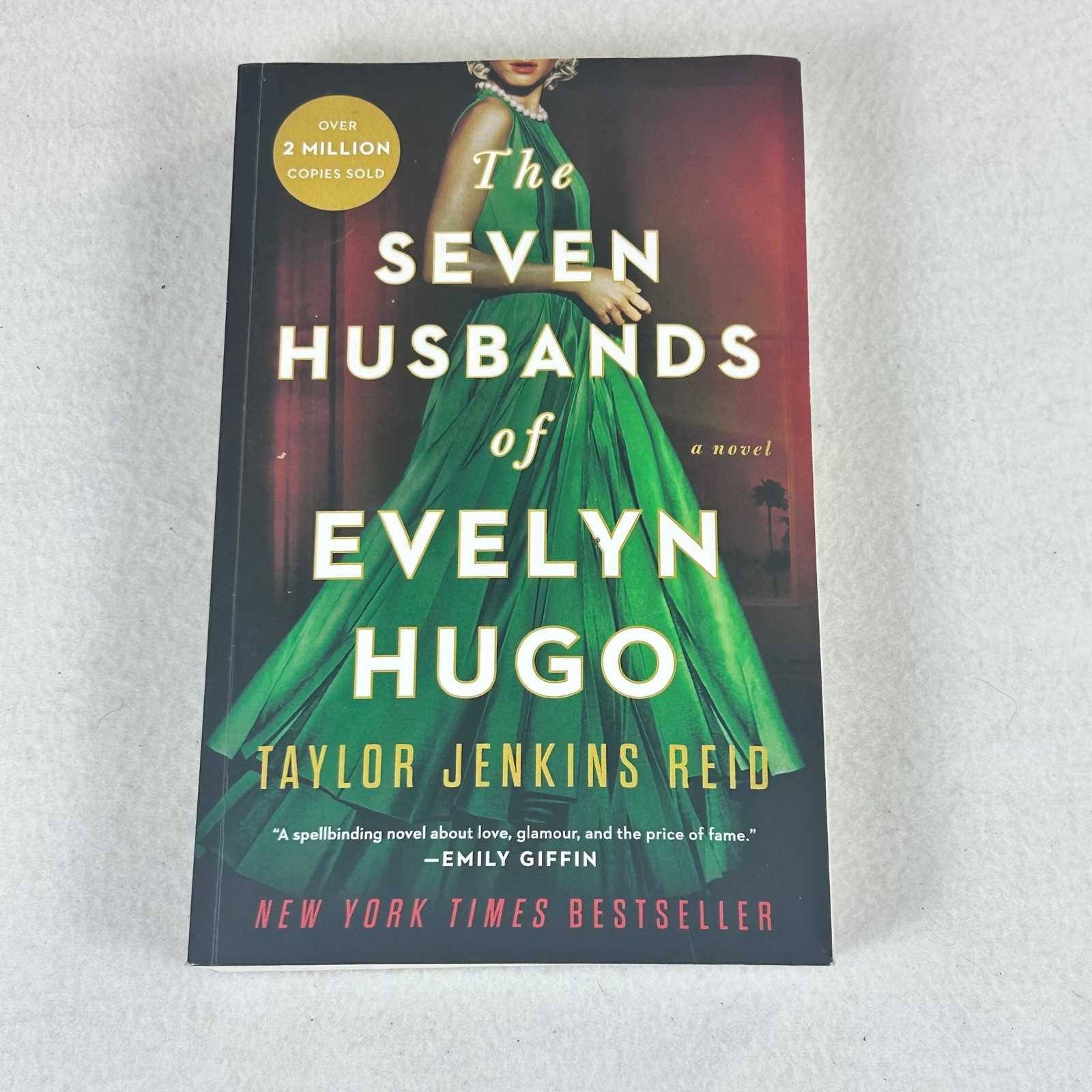 The Seven Husbands of Evelyn Hugo Taylor Jenkins Reid Paperback 9781501161933