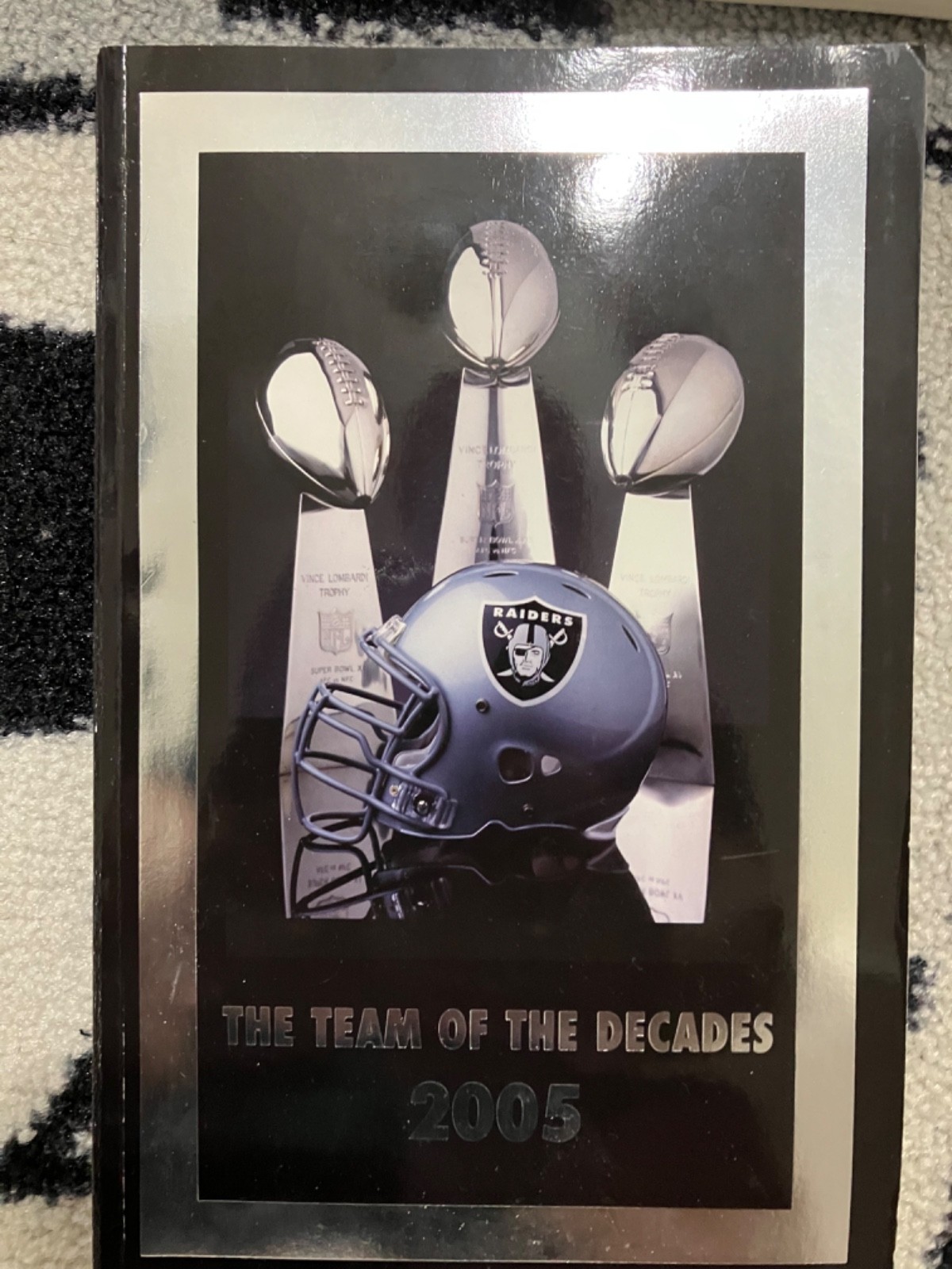 Raiders – The Team of the Decades 2001, 2002 and 2005 Paperbacks by NFL Football