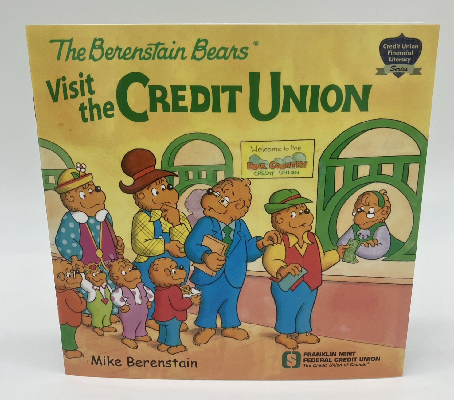 RARE COLLECTIBLE The Berenstain Bears Visit the Credit Union PB Paperback Book