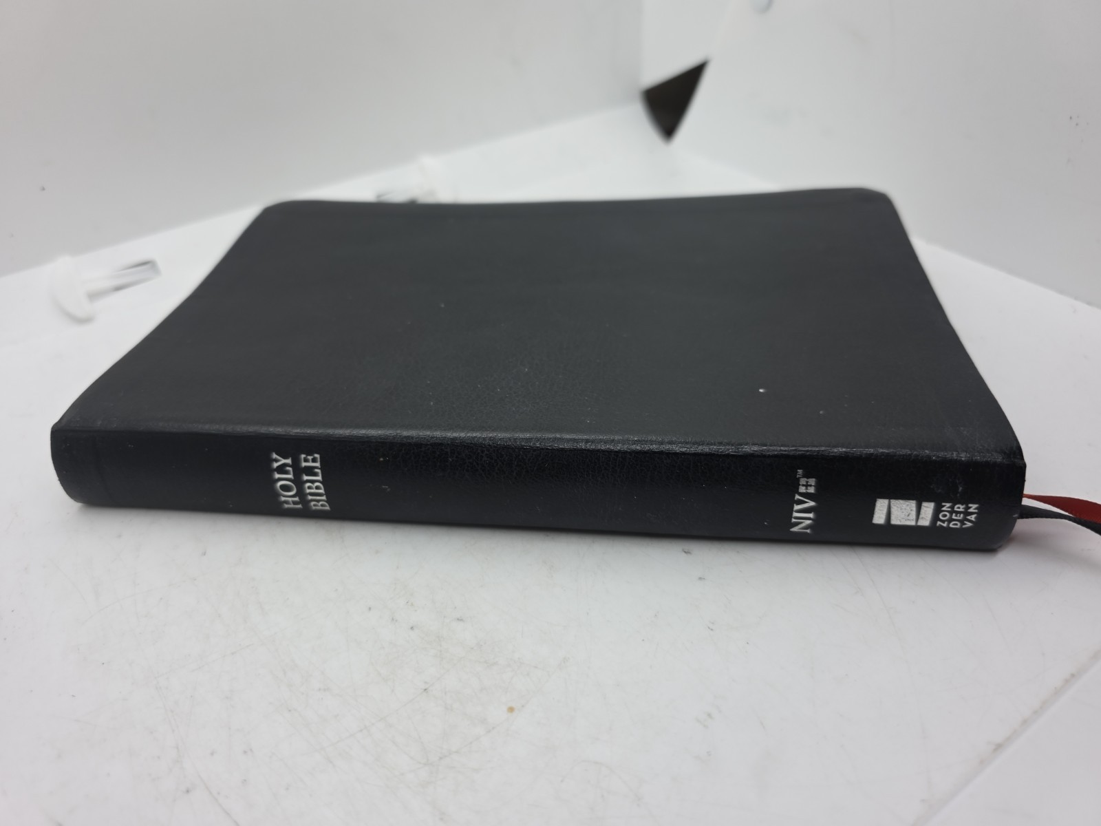 NIV Zondervan Thinline Bible Black Bonded Leather 2011 Nice