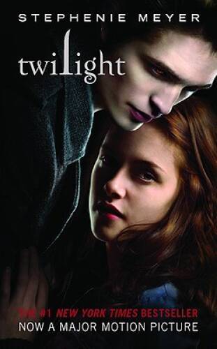 Twilight (The Twilight Saga, Book 1) – Mass Market Paperback – VERY GOOD
