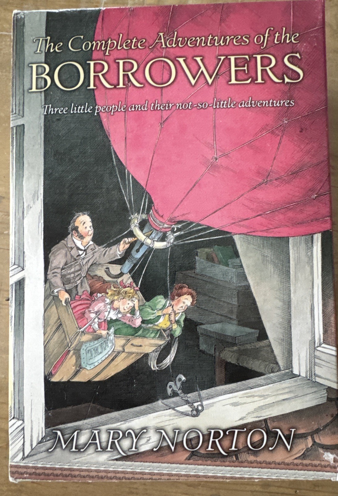 Complete Adventures of the Borrowers 5 Book Paperback Box Set NEW *See Pics*