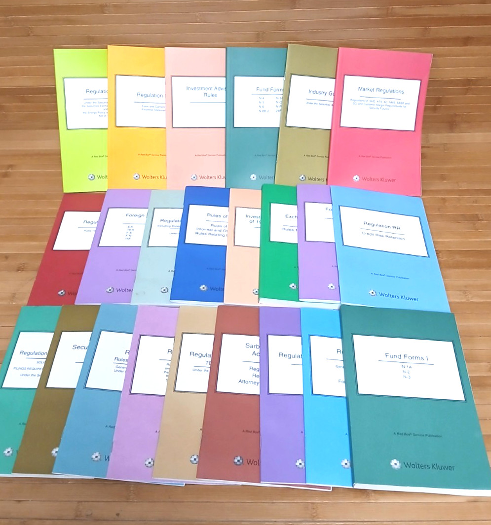 Lot of 17 Wolters Kluwer Securities & Exchange 2021 Books + 6 Extra