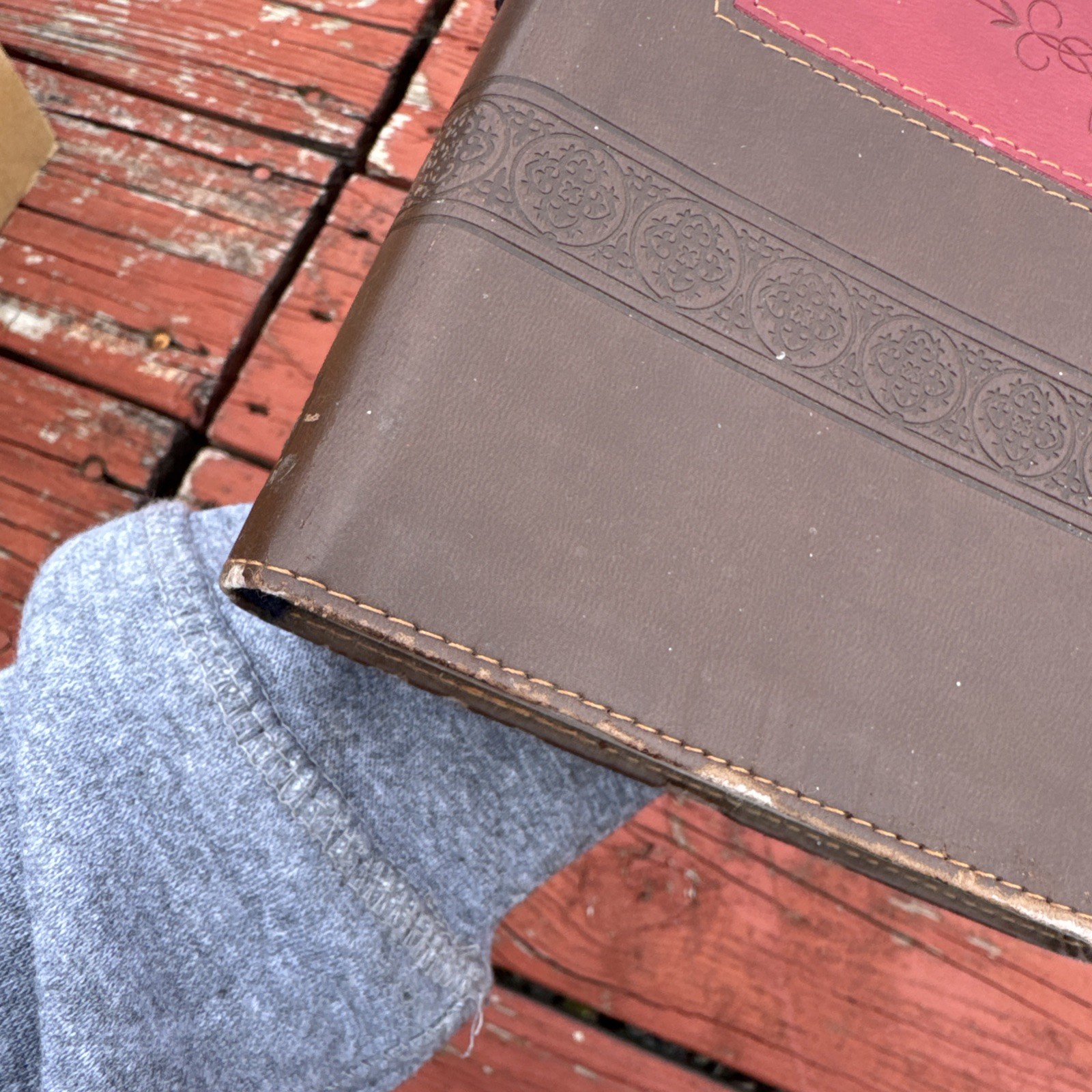 The King James Version Daily Promise Bible Barbour 2013