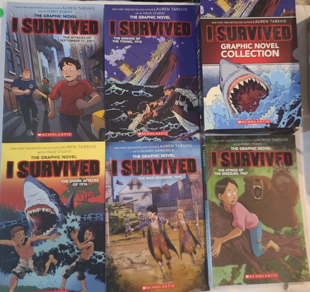 I Survived Graphic Novels #1-4 Box Set by Lauren Tarshis (2021, + Extra Book