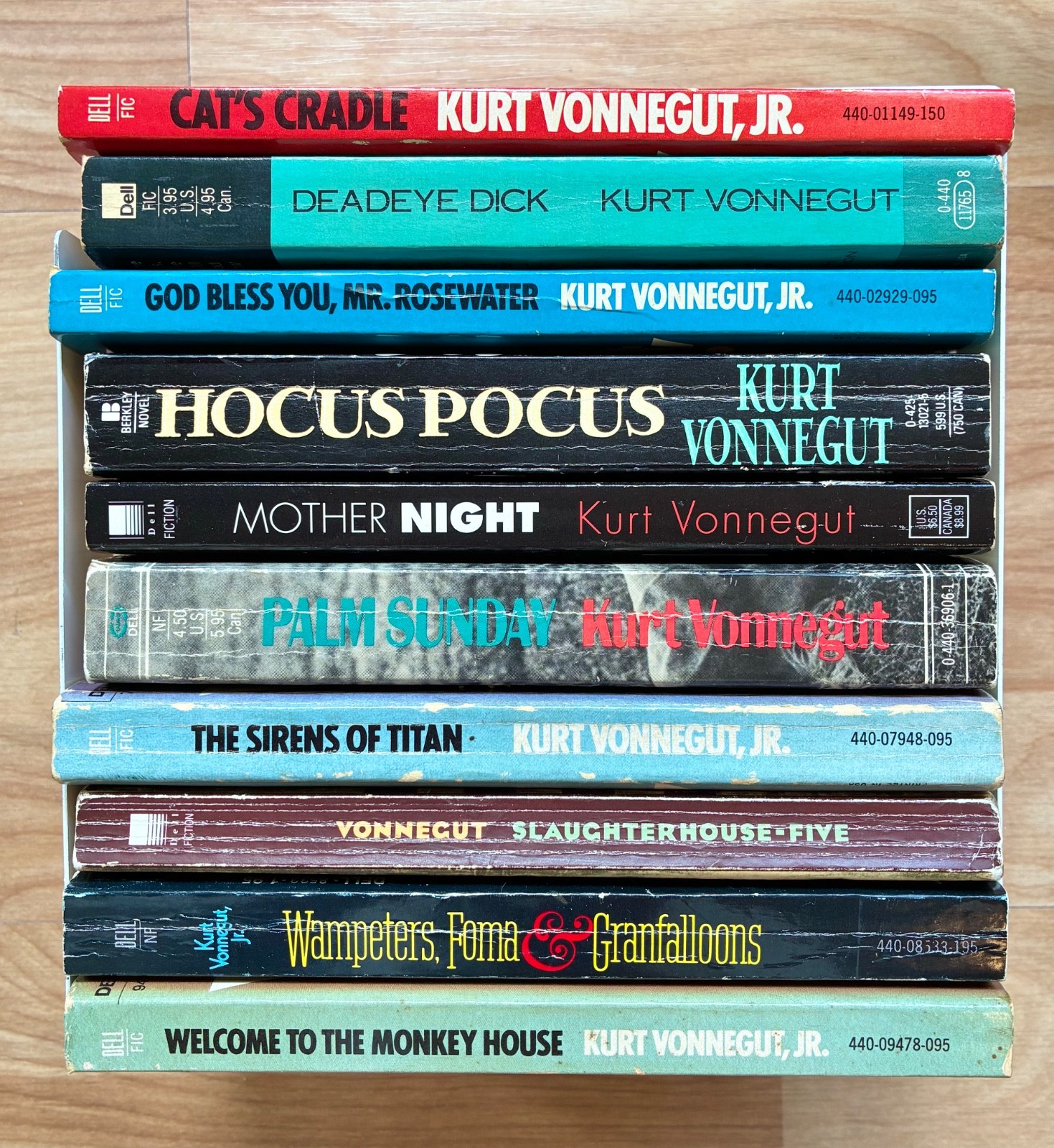 Kurt Vonnegut Lot of 10 Books Novels Stories Mother Night Sirens Titan CatsCradl