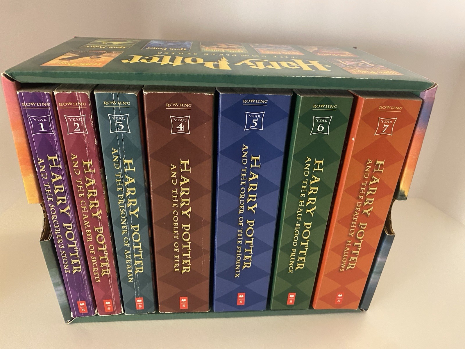 HARRY POTTER The Complete Series 1-7 Paperback Scholastic Box Set Slipcase