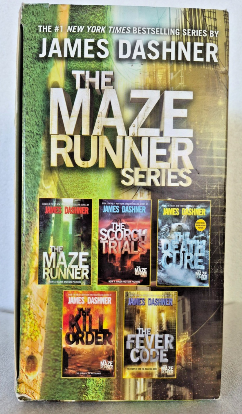 The Maze Runner 5 Book Box Set by James Dashner
