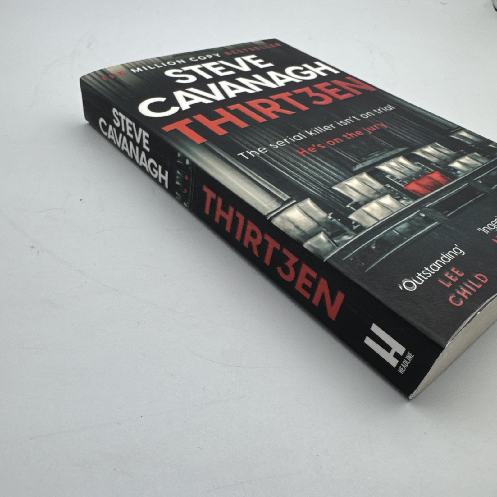 Thirteen by Cavanagh, Steve Paperback / softback Book