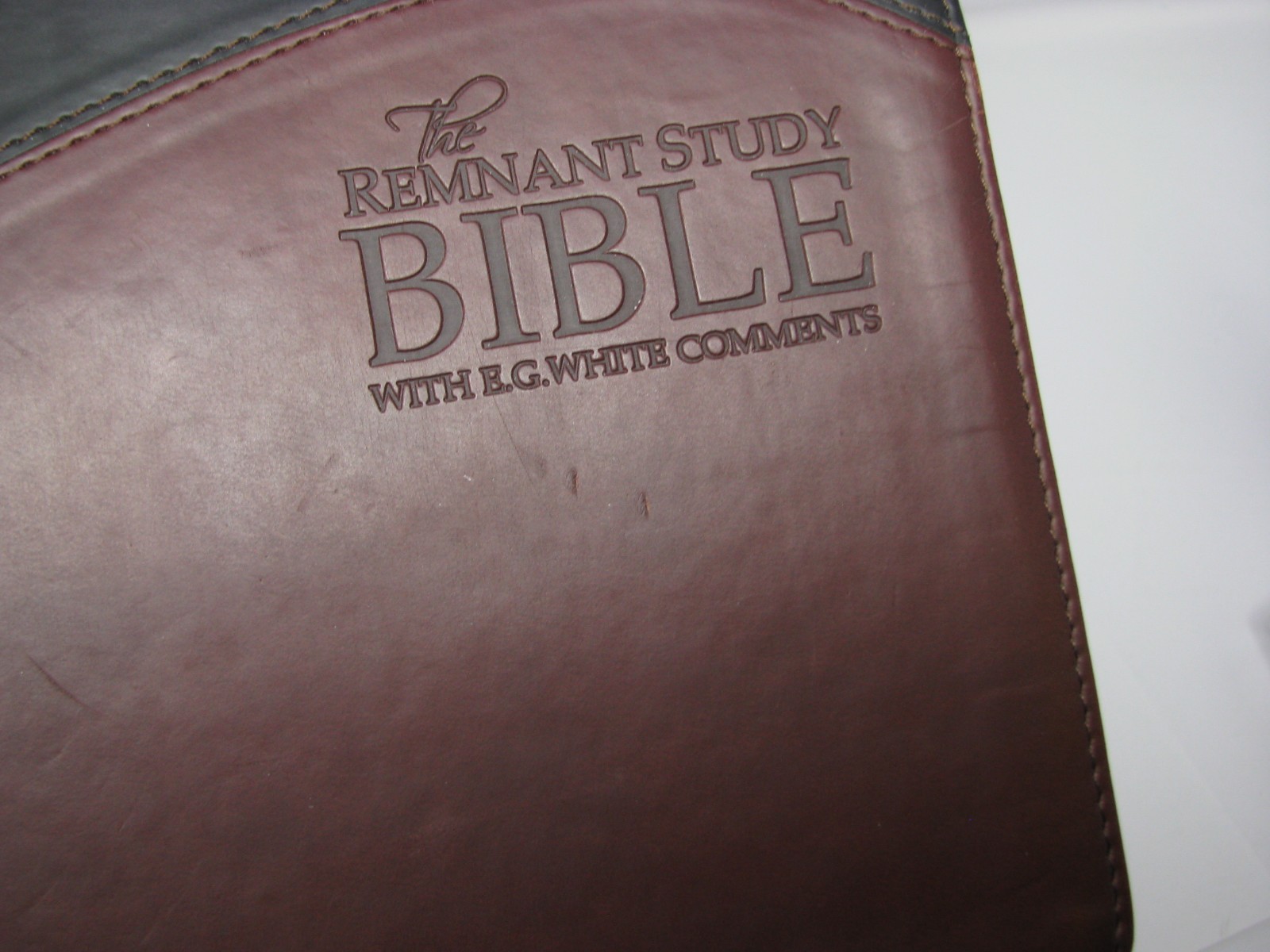The Remnant Study Bible E.G White Comments KJV Leathersoft Seventh-day Adventist