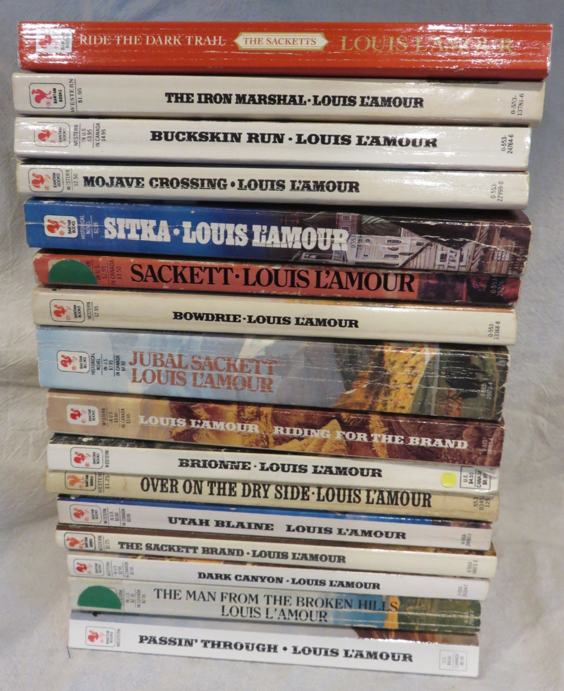 Lot of 16 Louis L’Amour Western Paperback Books Sackett & More