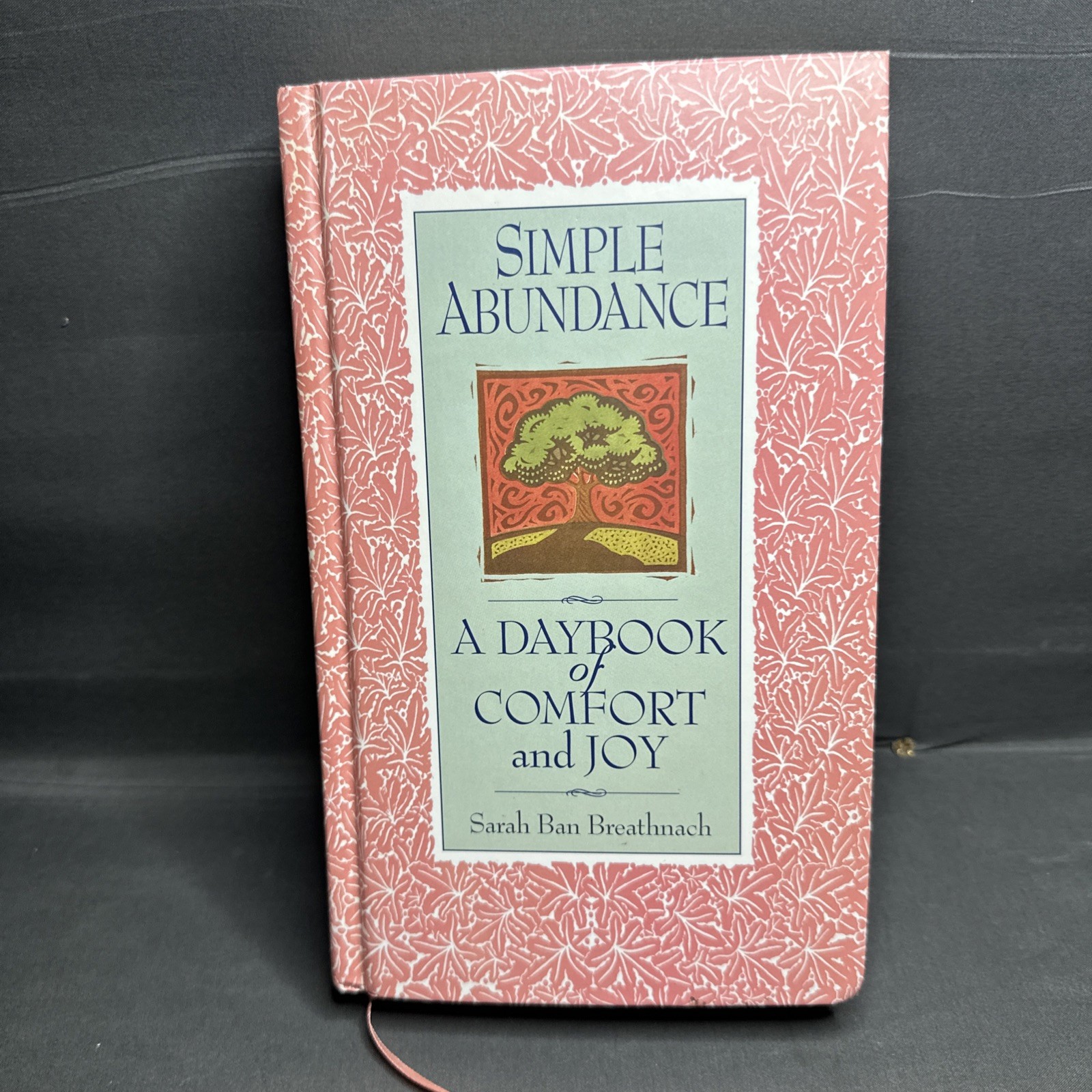 Pre Owned VTG Simple Abundance A Daybook Of Comfort And Joy Hardcover Book 1995