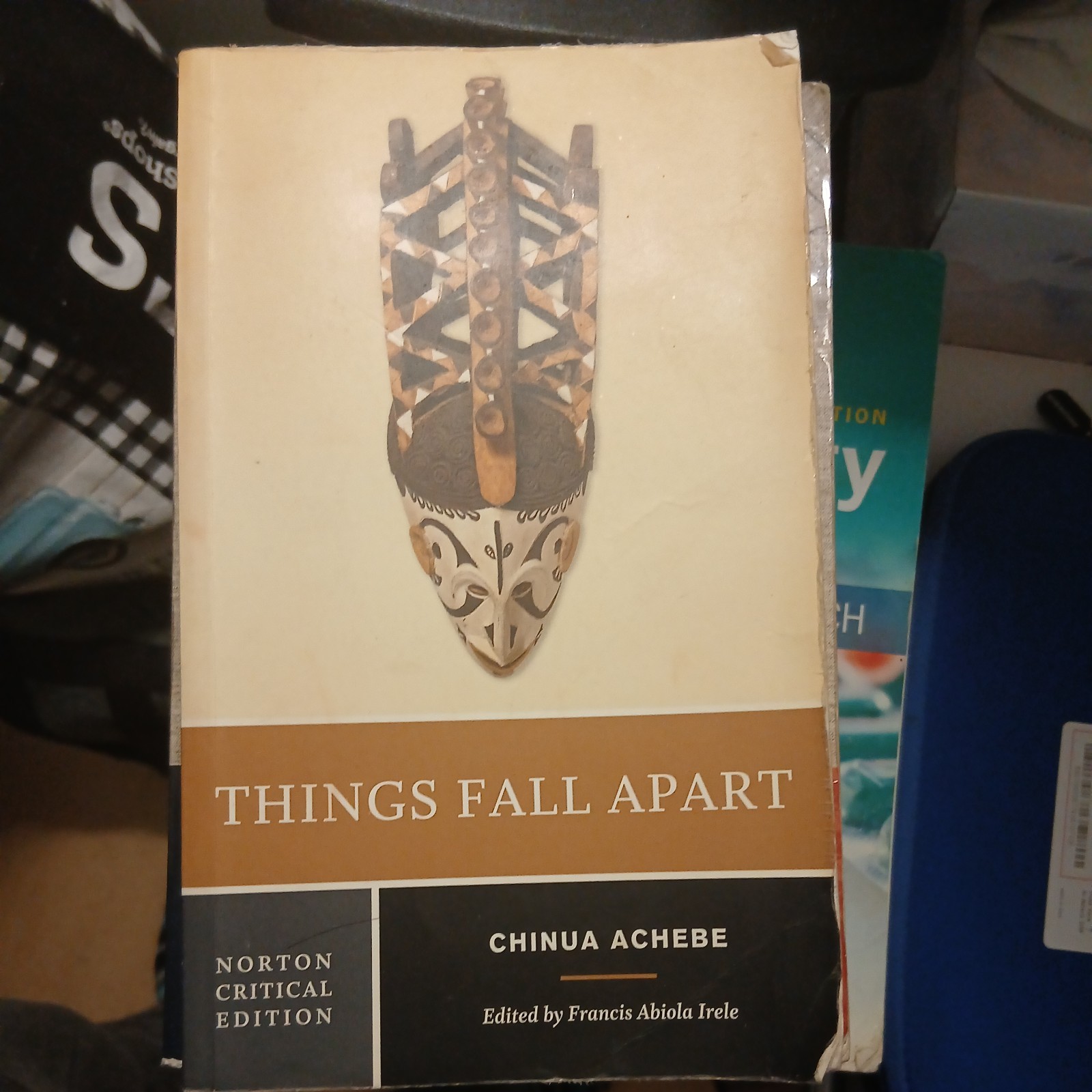Things Fall Apart by Chinua Achebe (2008, Trade Paperback)