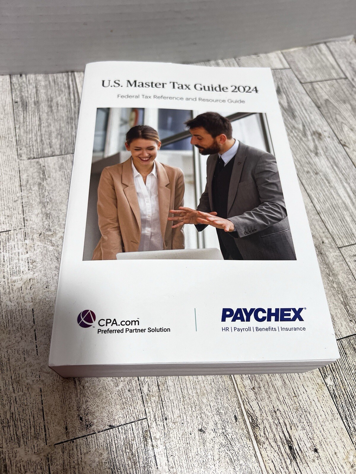 U.S. Master Tax Guide 2024 Wolters Kluwer Paychex 107th Edition 9780808058823