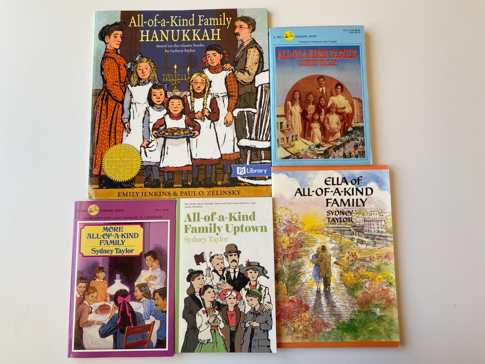 ALL KIND FAMILY LOT 5~Sydney Taylor~HANUKKAH~ELLA~UPTOWN~MORE~Bronx~New York~