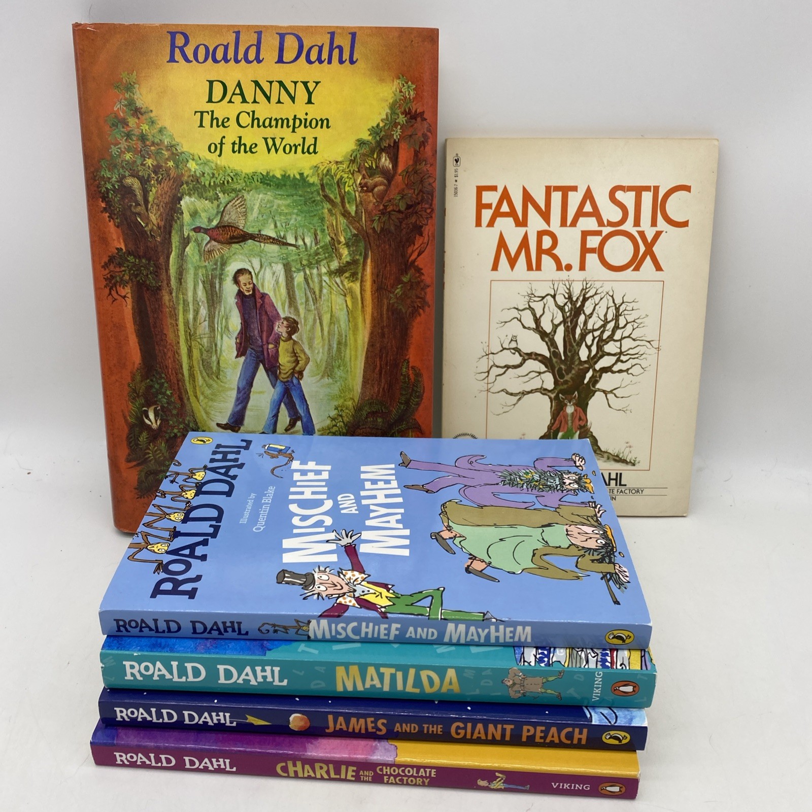 6 Roald Dahl Childrens Chapter Book Lot Bundle Matilda Mischief and Mayhem VG
