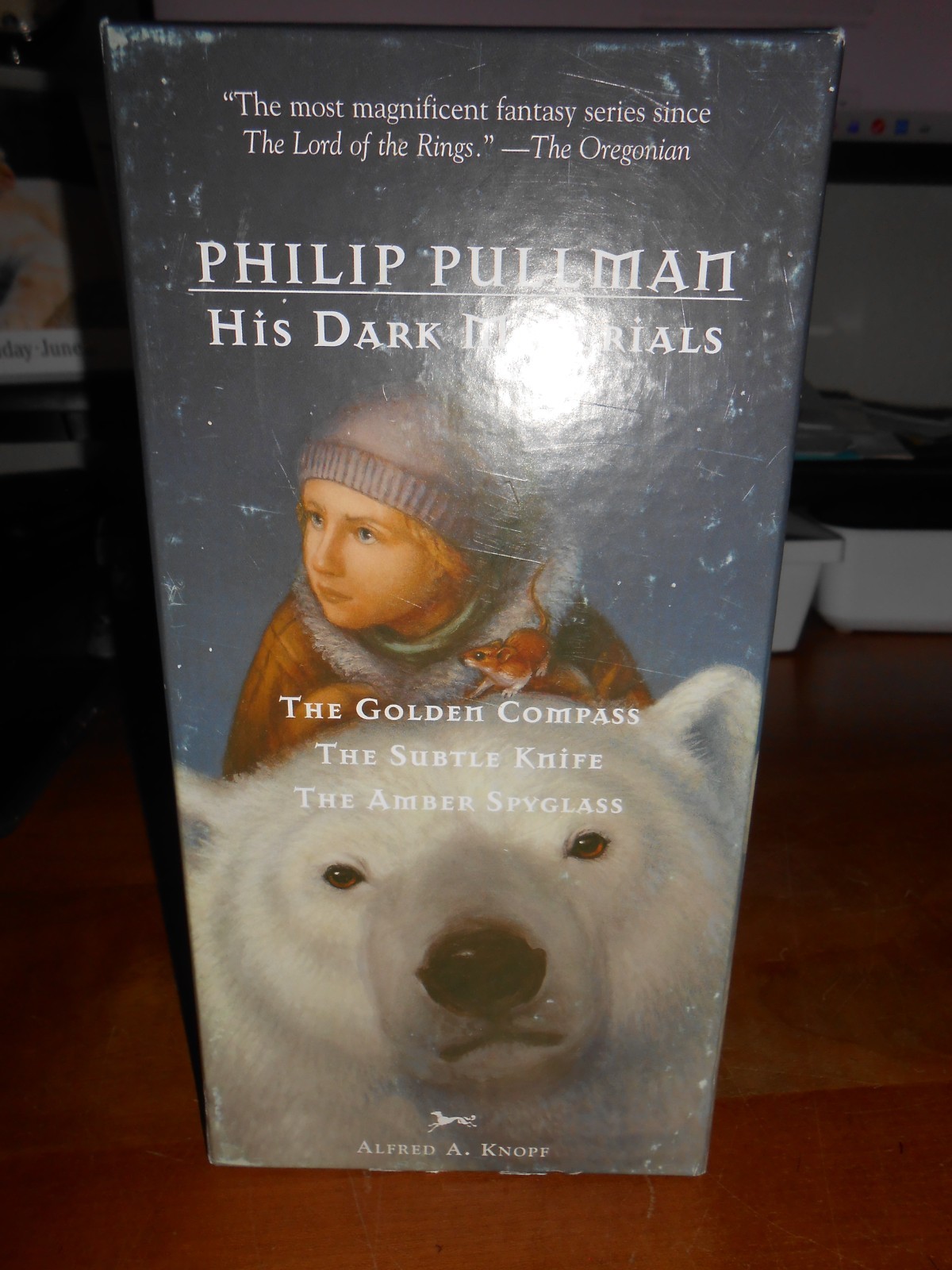 Philip Pullman HIS DARK MATERIALS 3-Vol Box Set Fantasy w/Map – HC/DJ/SC VGC