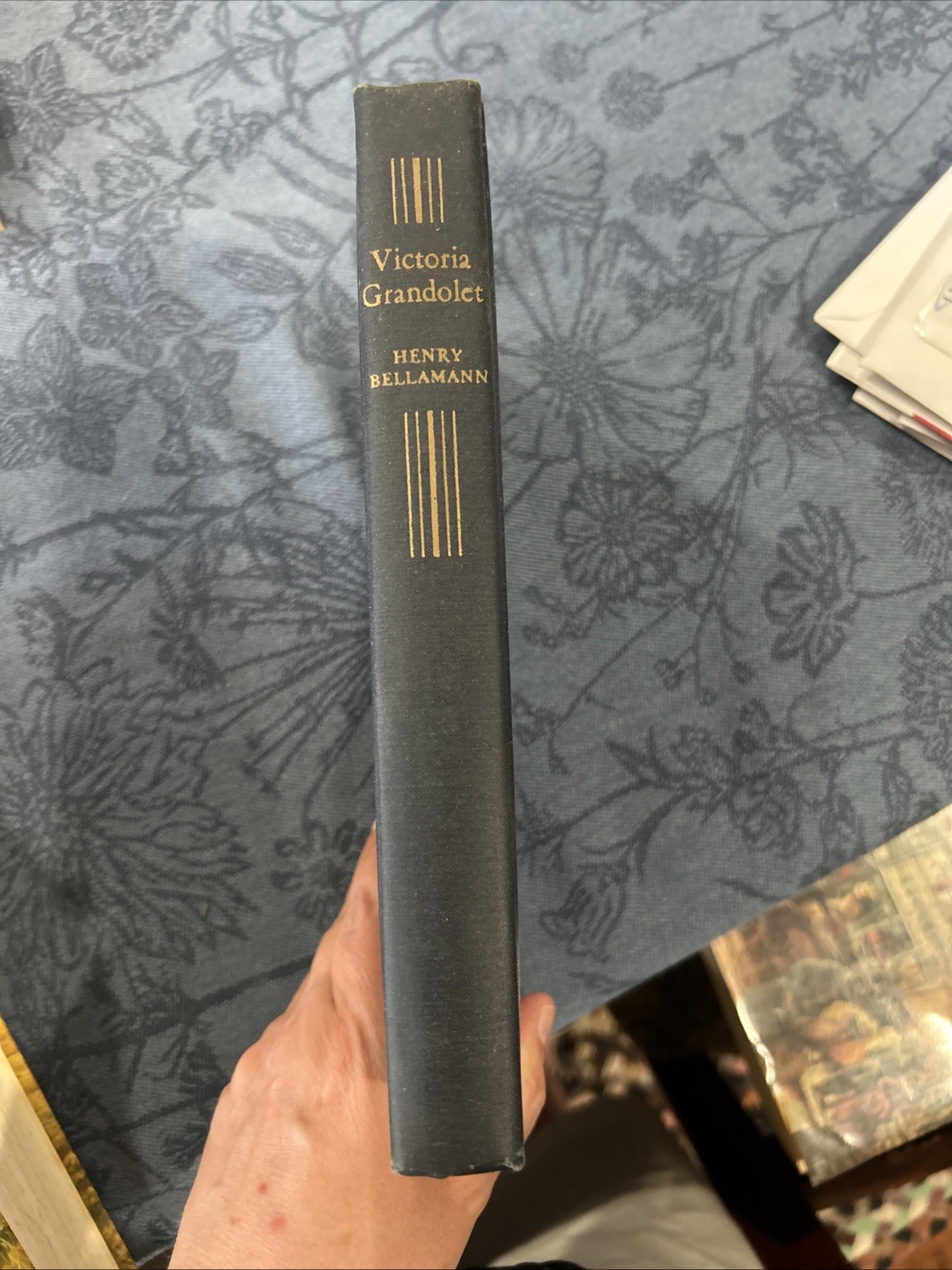 Victoria Grandolet a Novel
