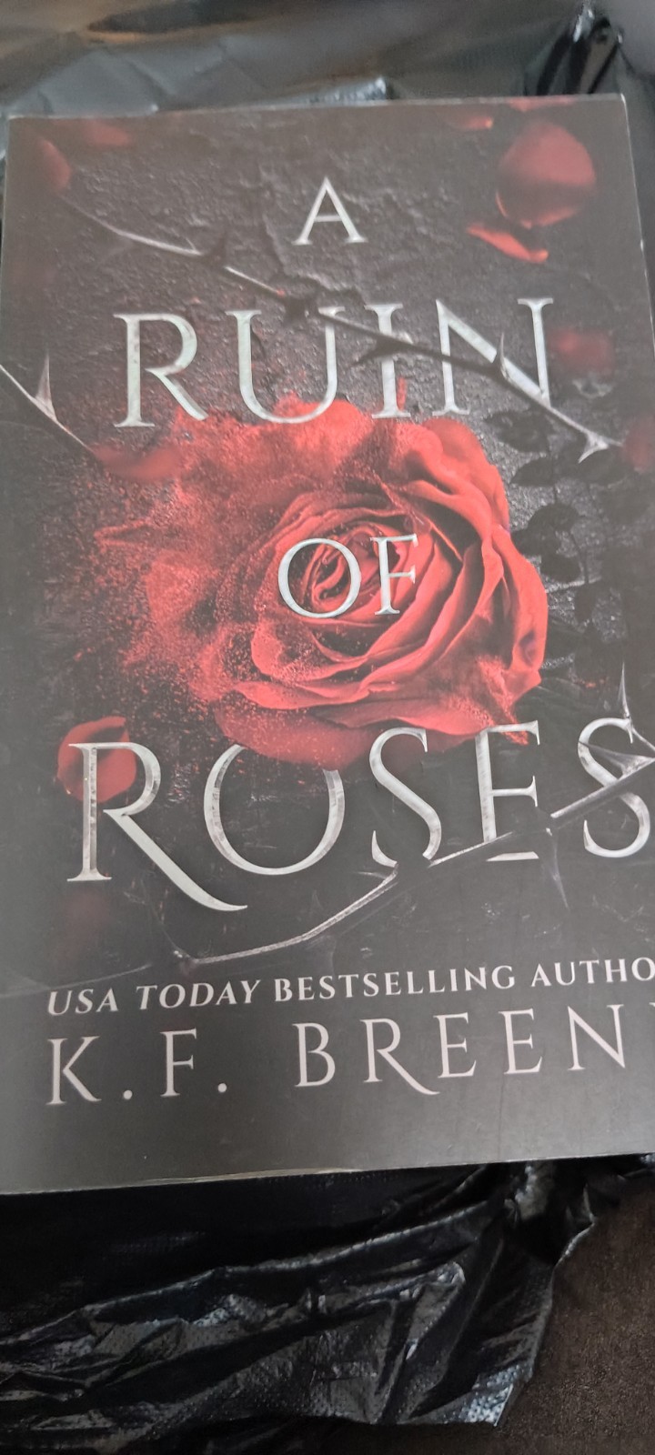 K. F. Breene A Ruin of Roses Deliciously Dark Fairy Tales TPB 2021