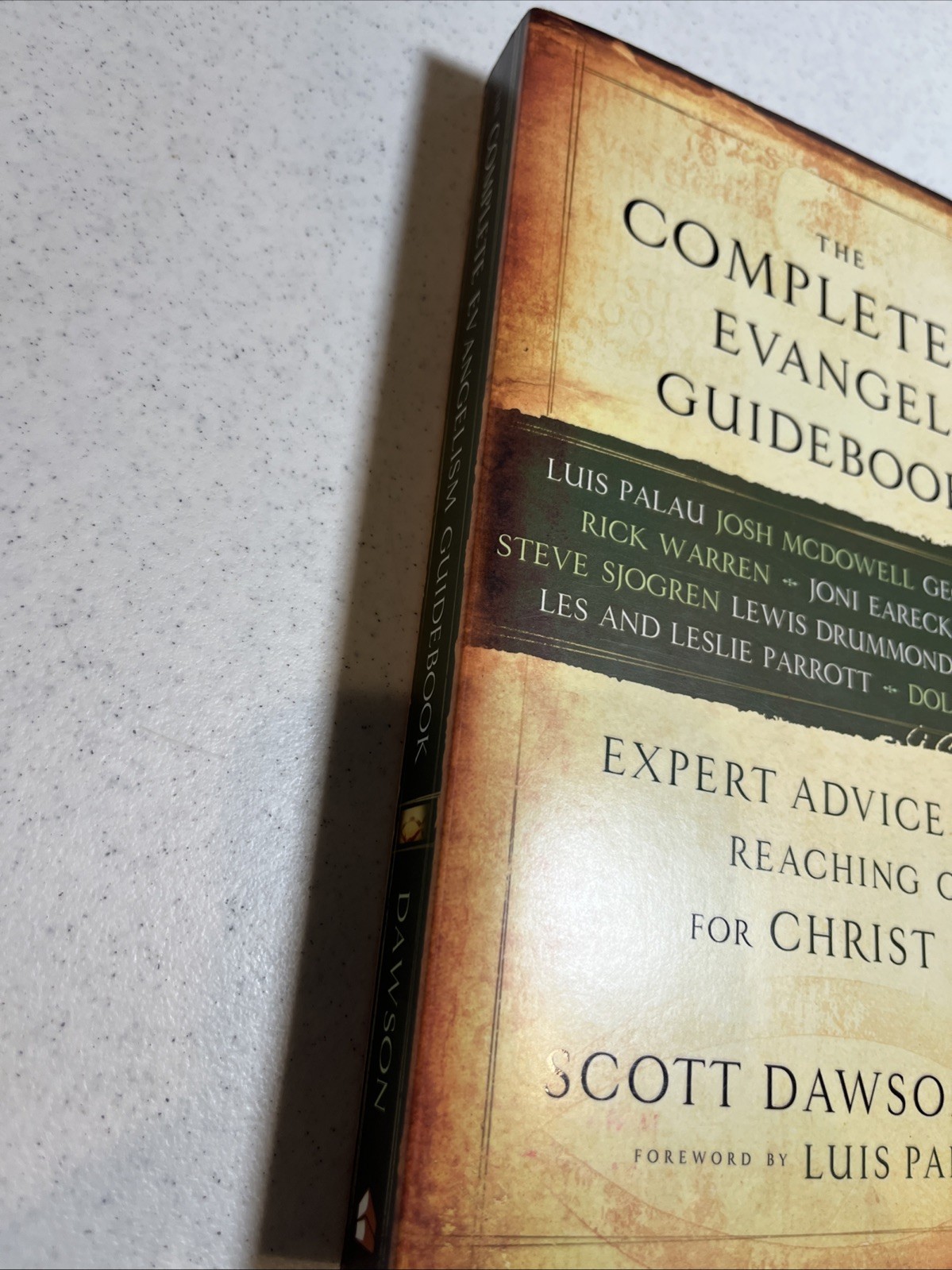 Complete Evangelism Guidebook : Expert Advice on Reaching Others for Christ