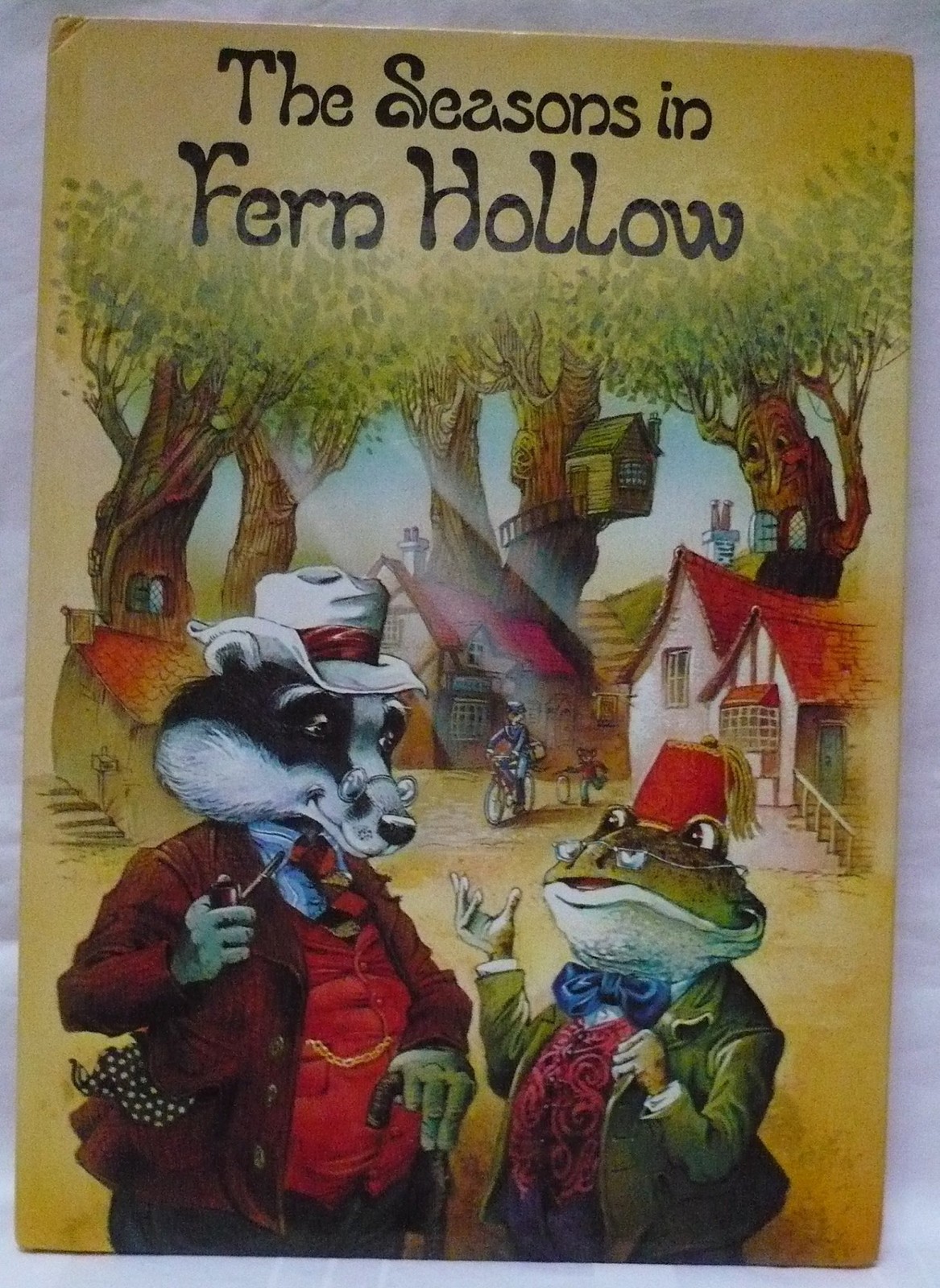 Seasons In Fern Hollow – Rh Value Publishing – Good – See condition notes