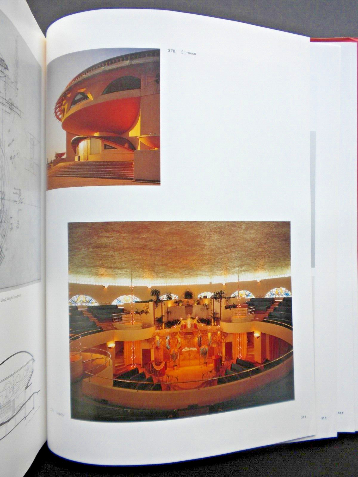 ARCHITECT by Riley 1994 FRANK LLOYD WRIGHT 484 illustrations 344 pages Hardcover