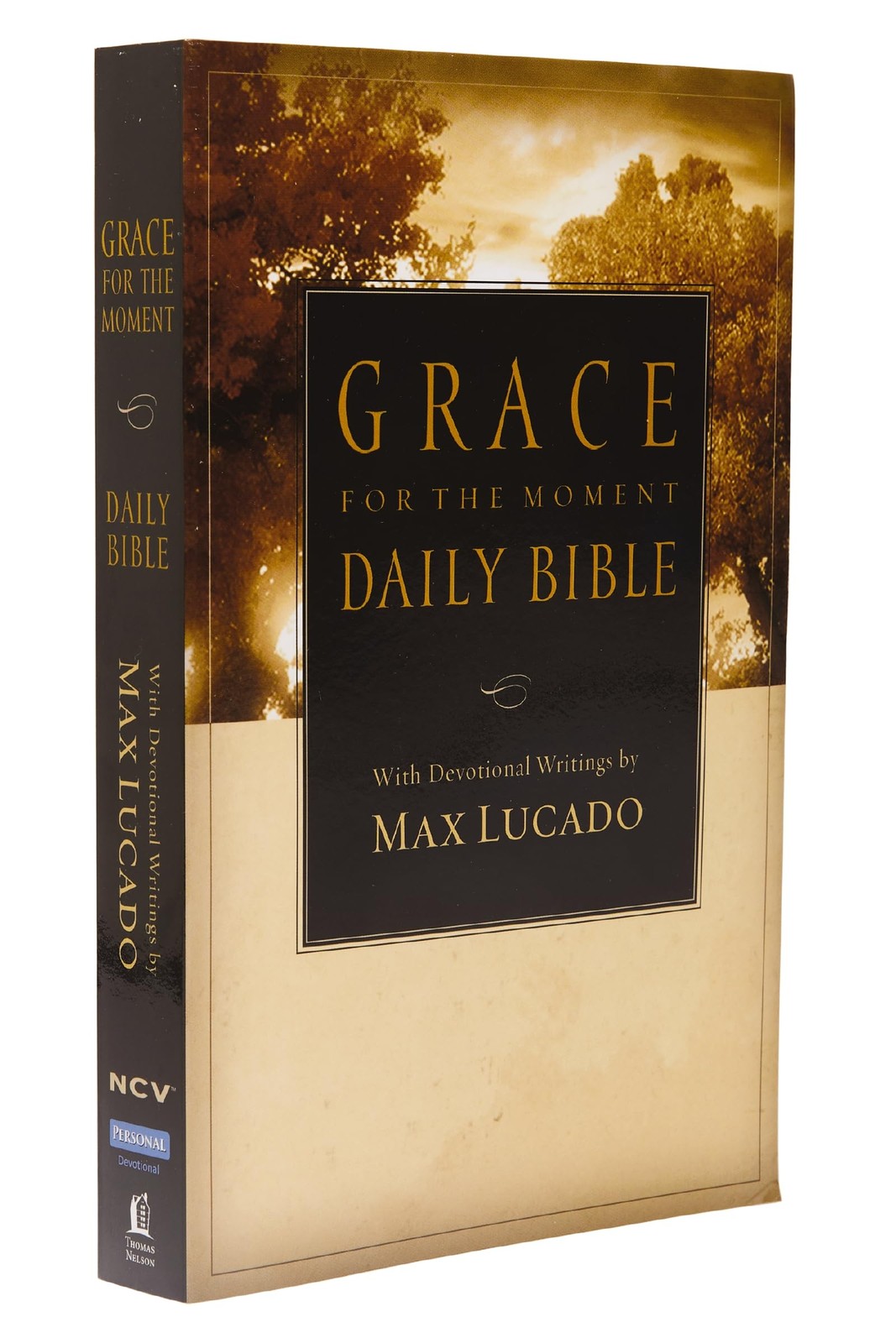 NCV, Grace for the Moment Daily Bible, Paperback: Spend 365 Days reading the…