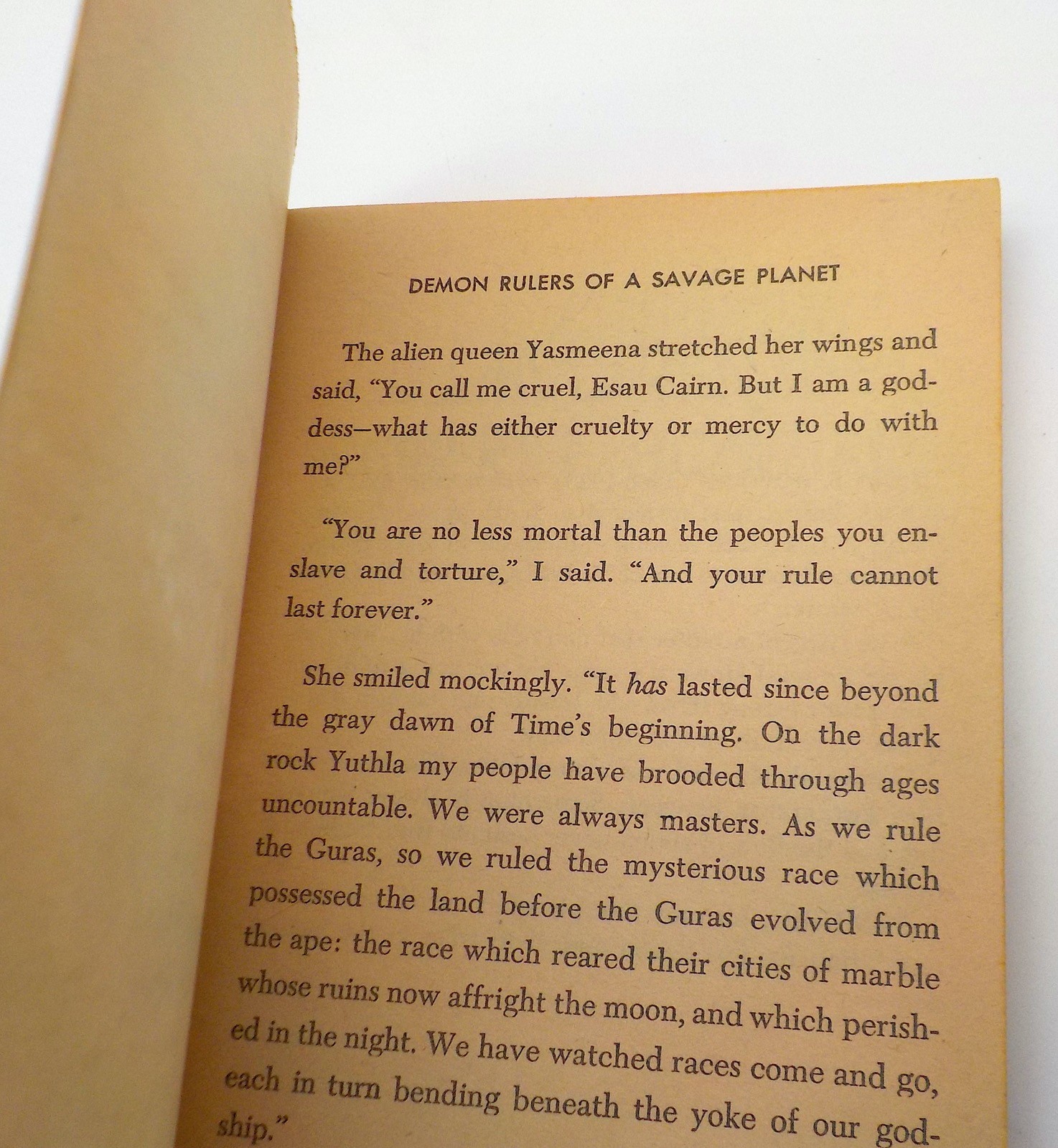 ACE F 305 ALMURIC Robert E. Howard 1964 First Printing