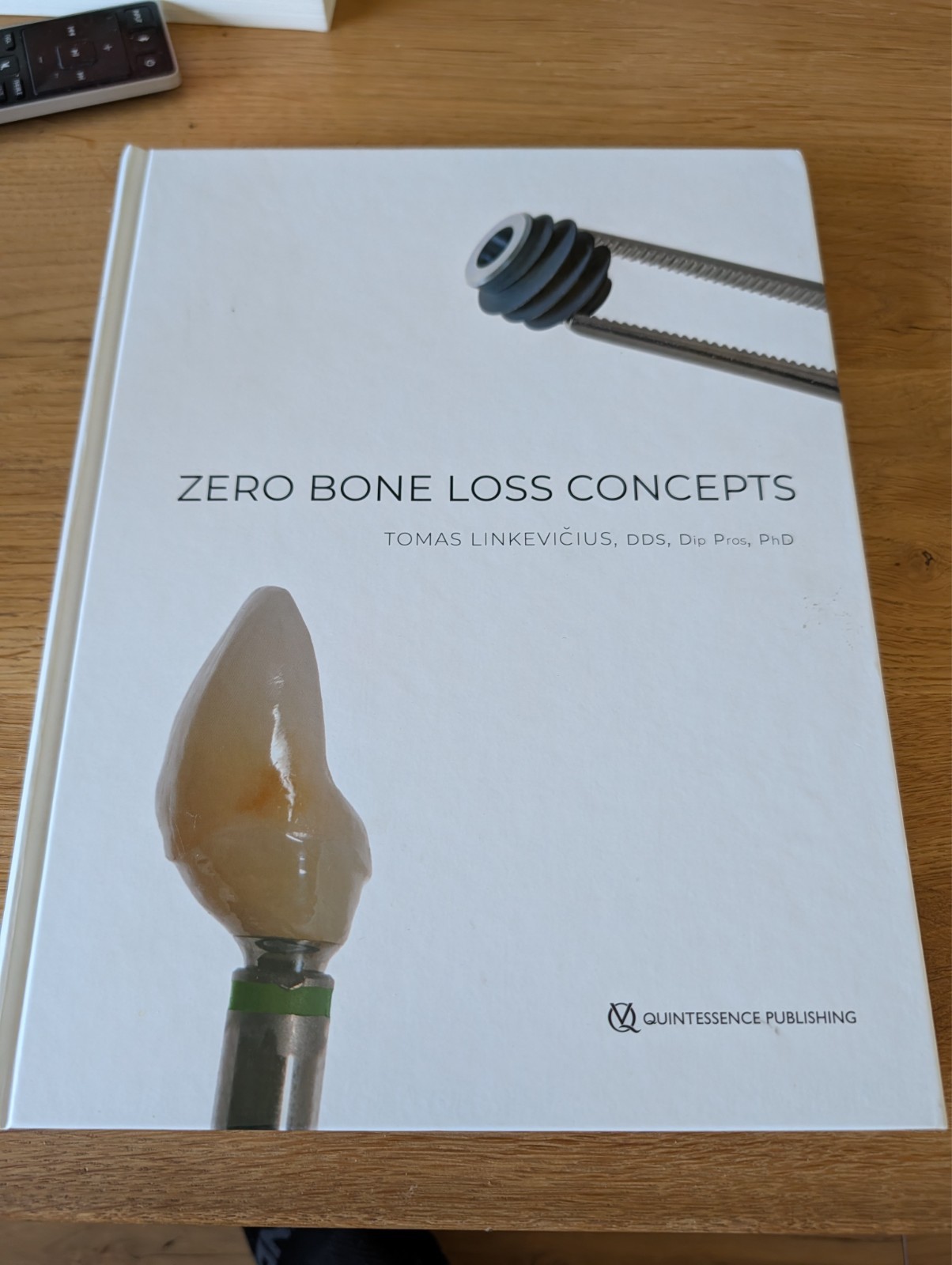 Zero Bone Loss Concepts by Tomas Linkevicius