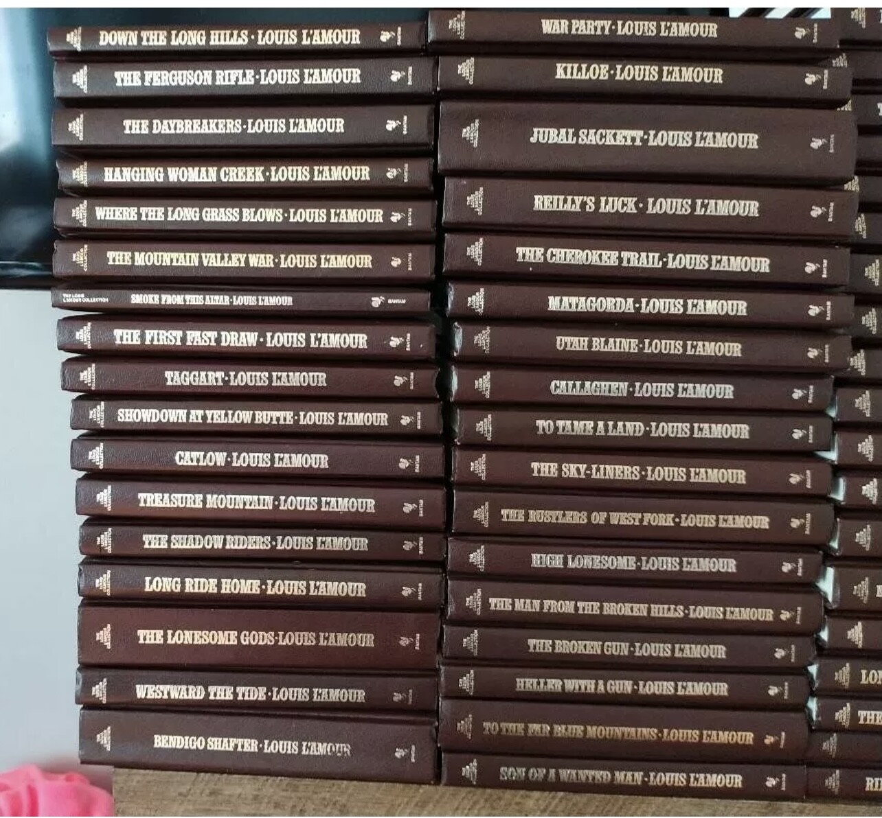 LOUIS L’AMOUR LEATHERETTE BOOKS – PICK YOUR TITLE MENU – SEE DESCRIPTION