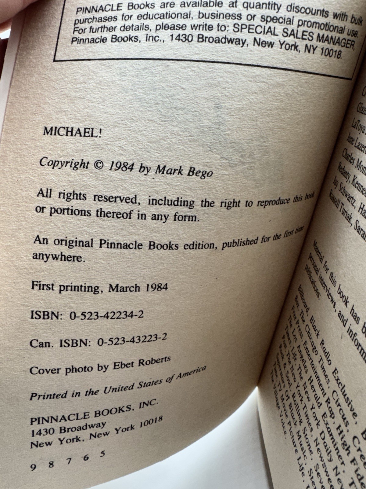 Michael Jackson Michael! By Mark Bego 1 PRINT March ‘84 Paperback