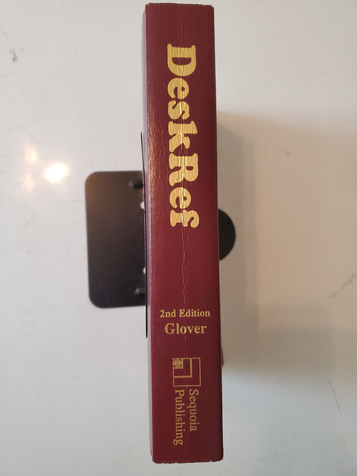 DESK REF By Thomas J Glover & Richard A Young – Excellent 2nd Edition Book
