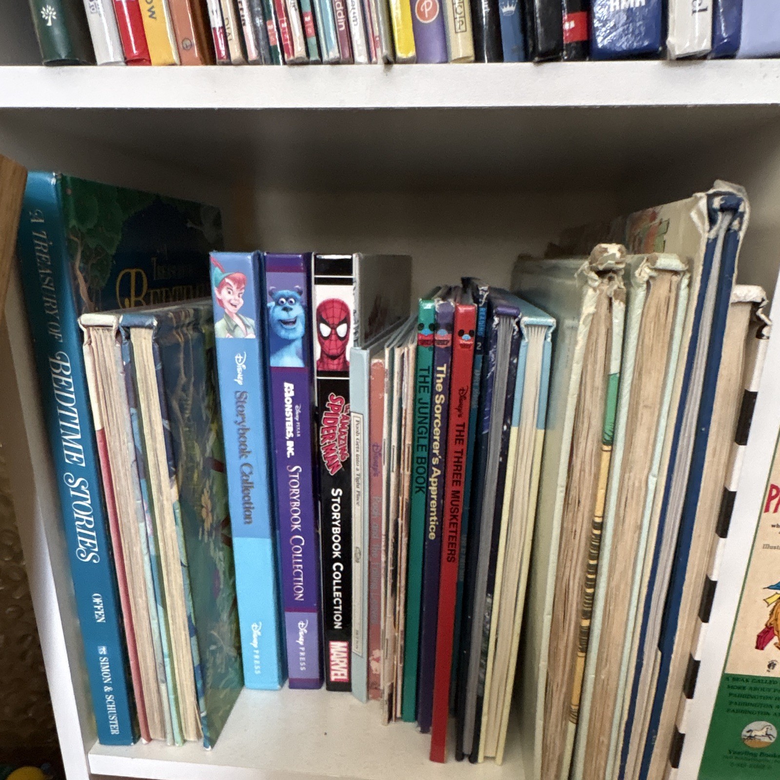 RANDOM BOOK LOT (see description)
