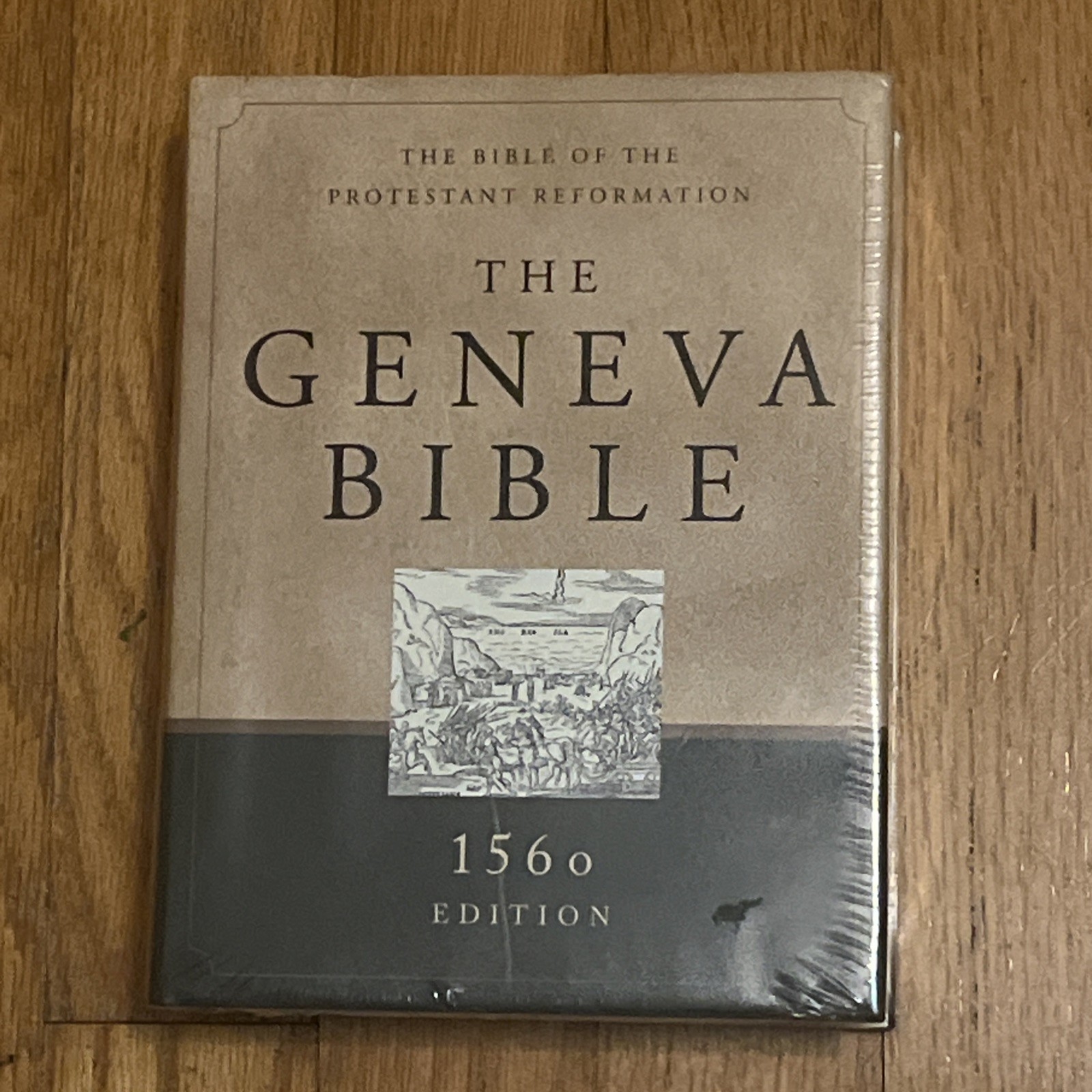 The Geneva Bible (A Facsimile of the 1560 Edition) with apocrypha (Hardcover)
