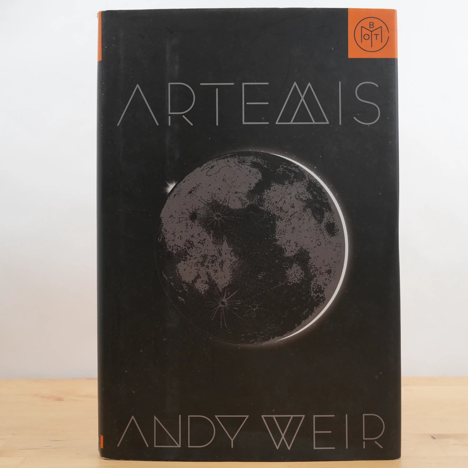 Artemis: A Novel by Andy Weir, BOTMC (Cfrown, 2017) Scifi Hardcover
