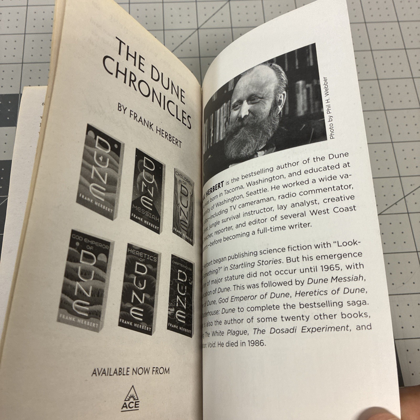 Children of Dune Paperback By Herbert, Frank VG Penguin, Ace, Random House Books