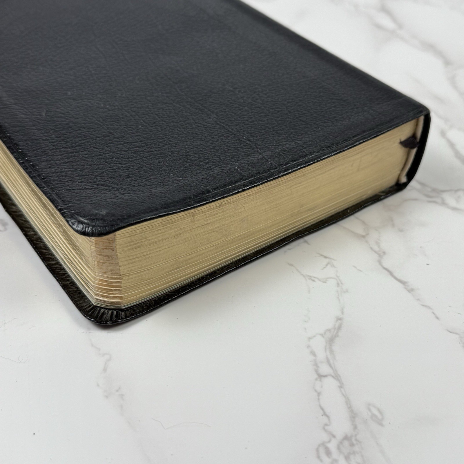 Vintage Holy Bible Verse Reference Holman Black Gold Page Edges Old & New Test.