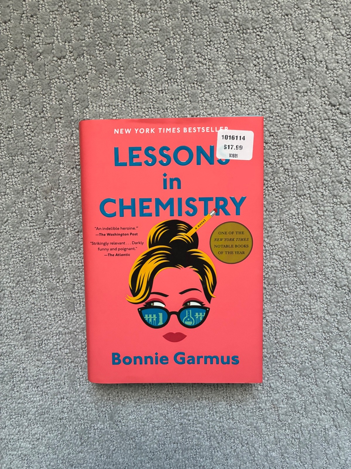 Lessons in Chemistry by Bonnie Garmus
