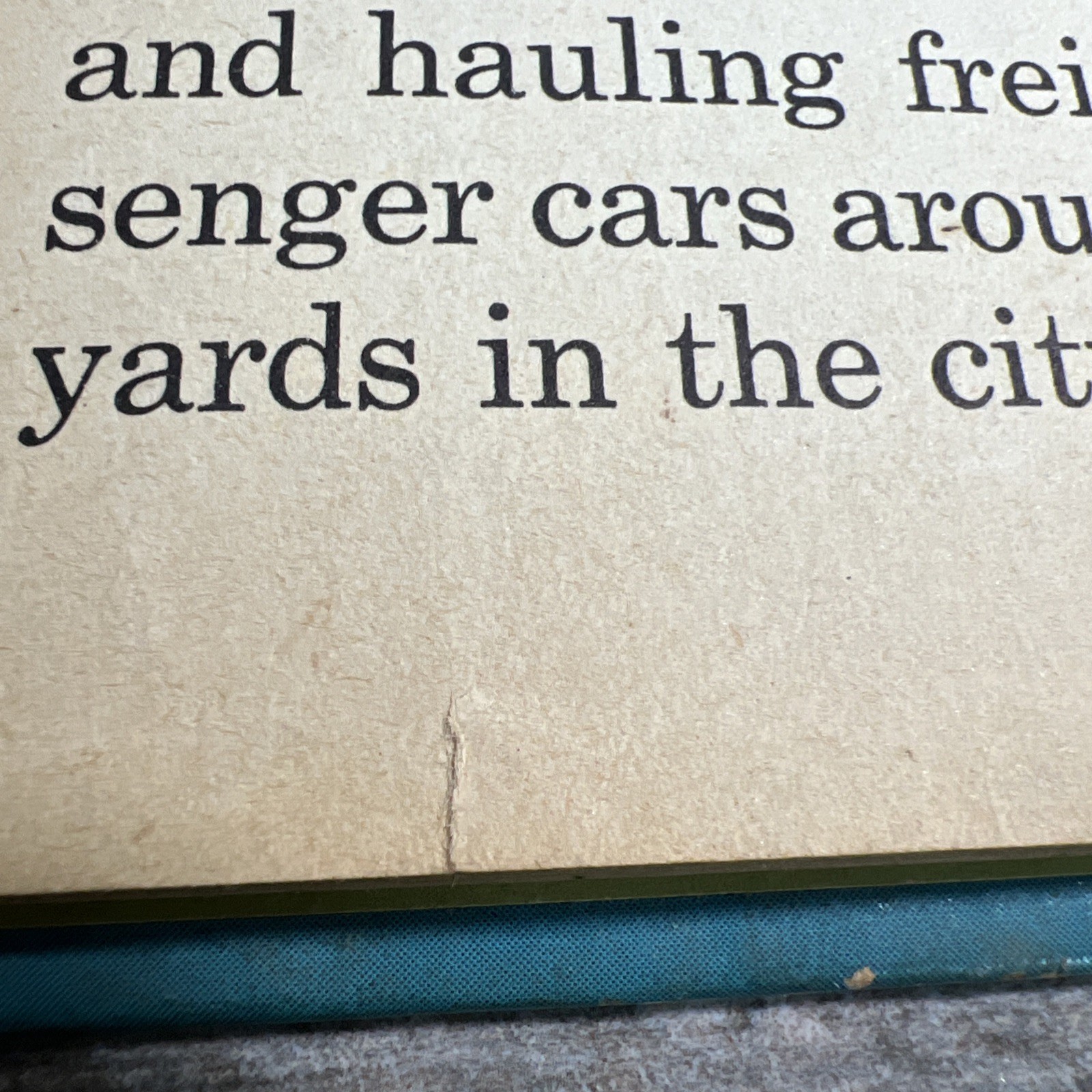 Little Chuff Chuff And Big Streamliner: 1950 Whitman Tell-a-tale Book #843-15
