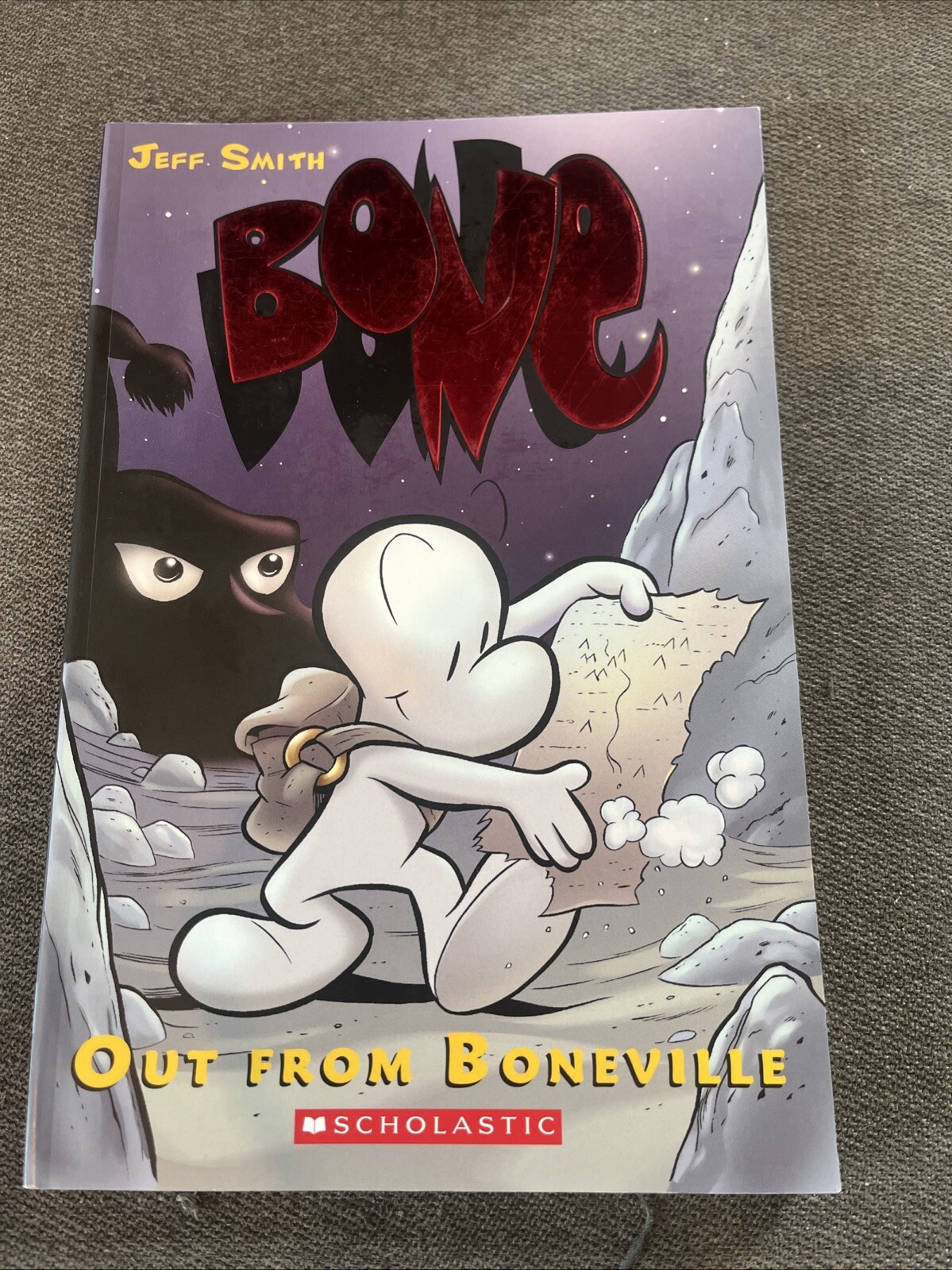 Out from Boneville: a Graphic Novel (BONE #1) by Jeff Smith (2005, Trade…