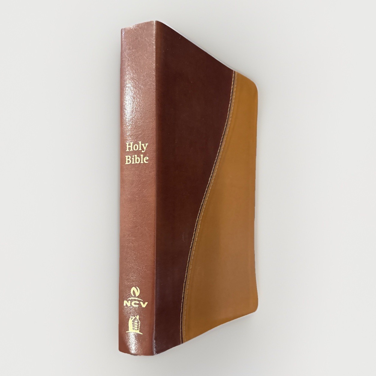 Bible NCV Giant Print Reference by Thomas Nelson: Bonded Leather—VERY GOOD
