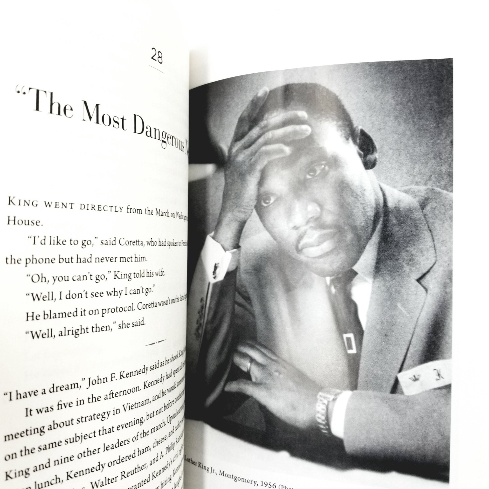 King: A Life by Jonathan Eig – 2023 First Edition HC DJ