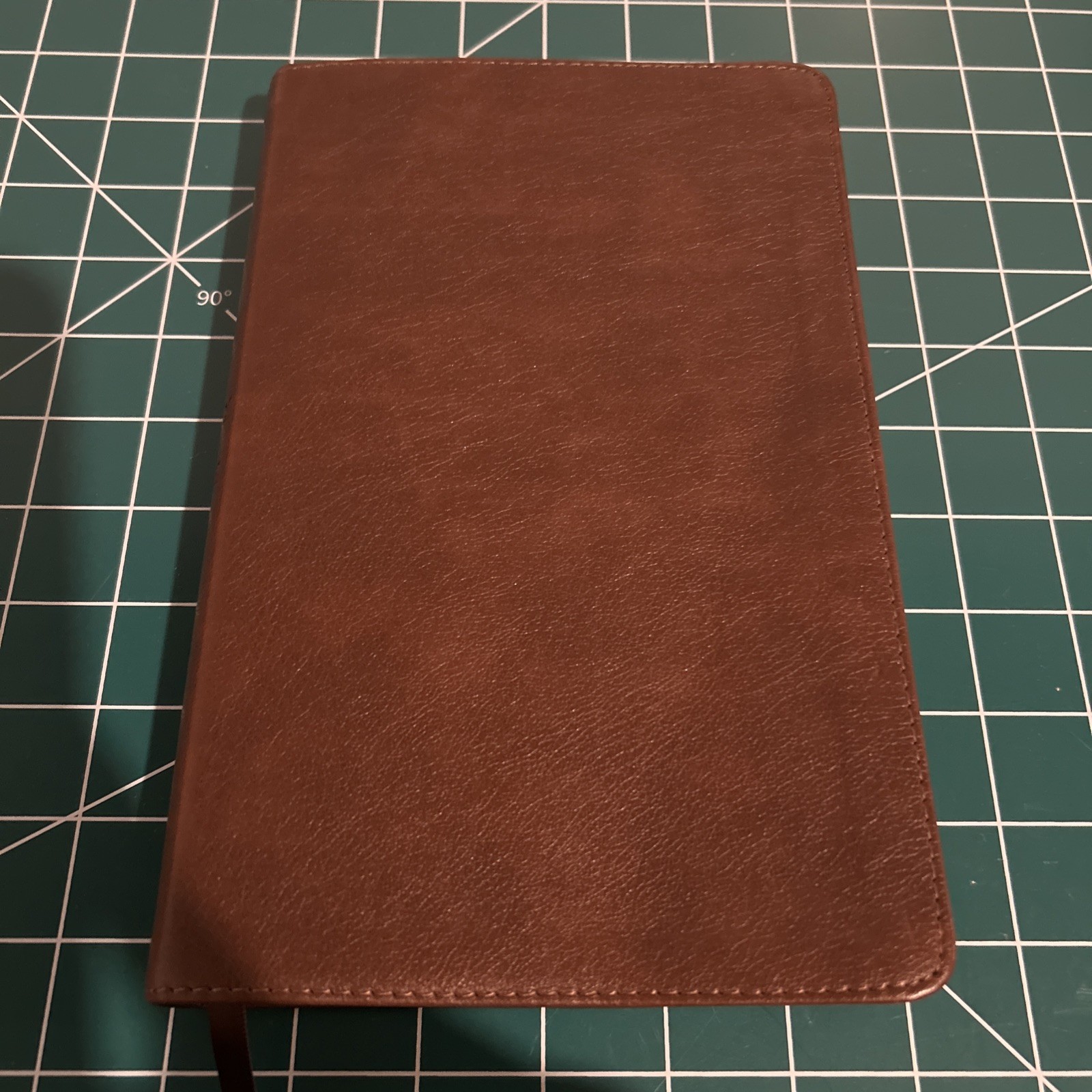 ESV Concise Study Bible (TruTone, Brown): Holy Bible, English Standard Versi…