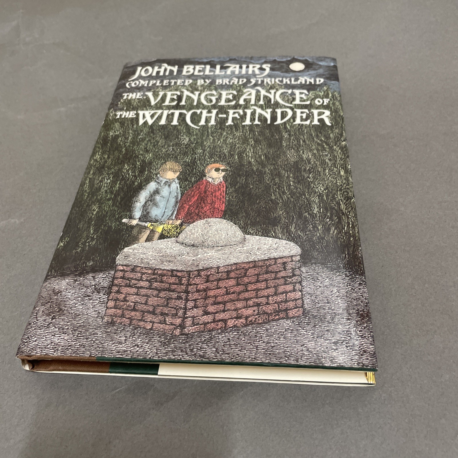 The Vengeance of the Witch-Finder Bellairs, John|Strickland HC/DJ 1st Ed 1993