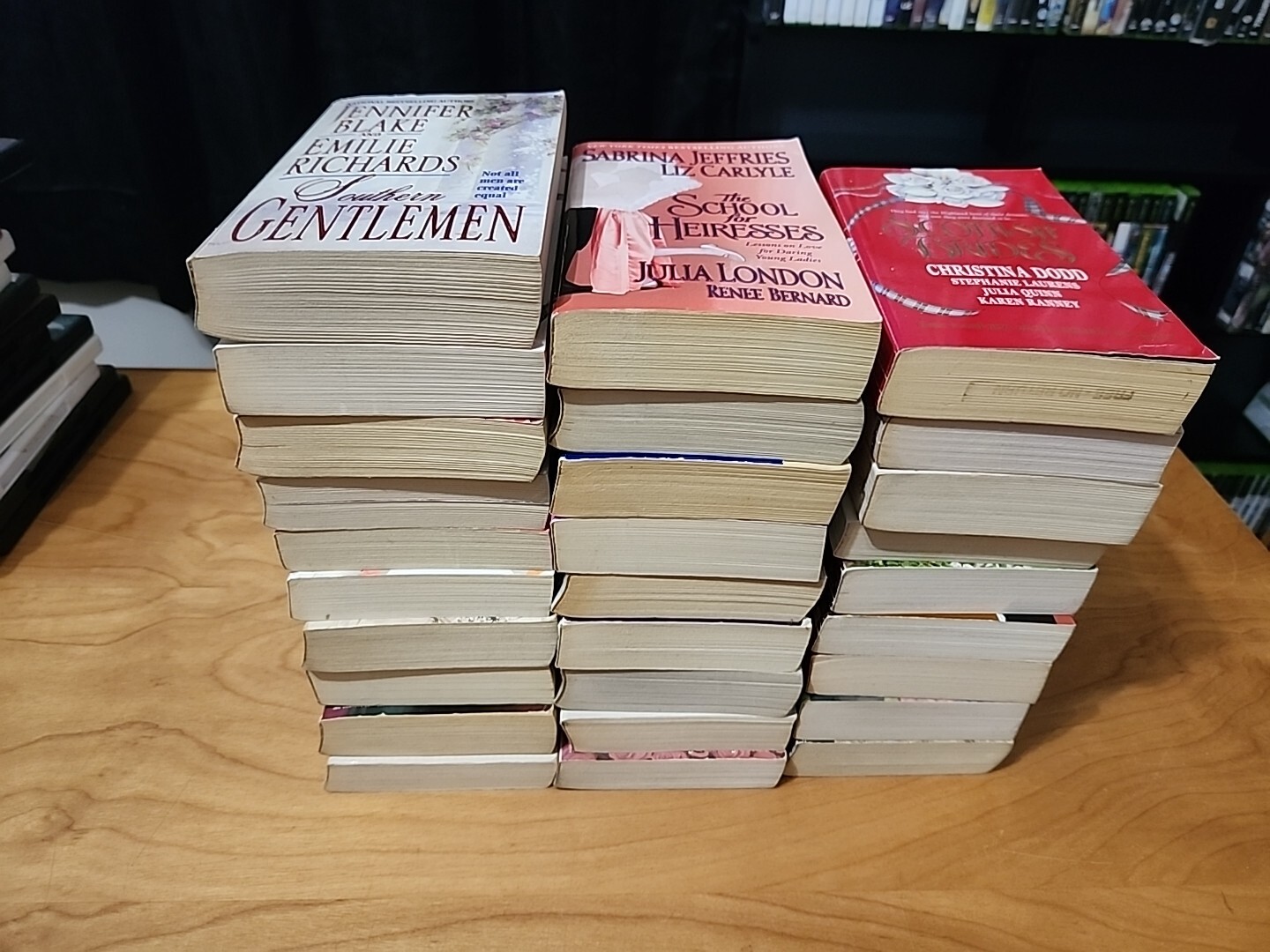 Lot of 28 Historical Romance Paperback Books, Novels Mixed Genres/Authors/Titles