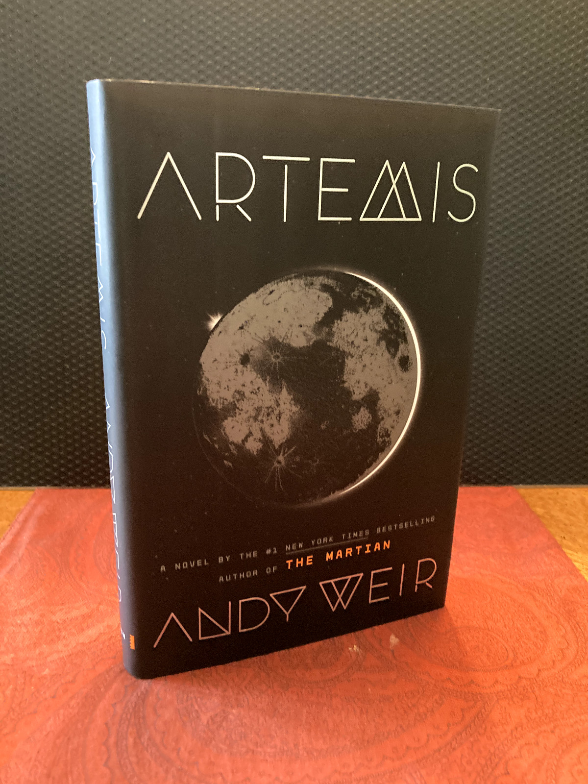 Artemis : A Novel by Andy Weir (2017) HC/DJ/1st Printing – SIGNED & DATED